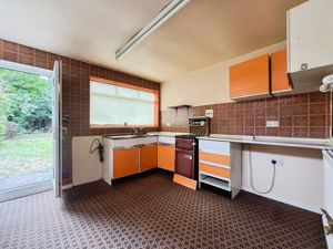 Kitchen - click for photo gallery